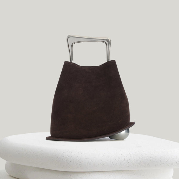 shoulder-
