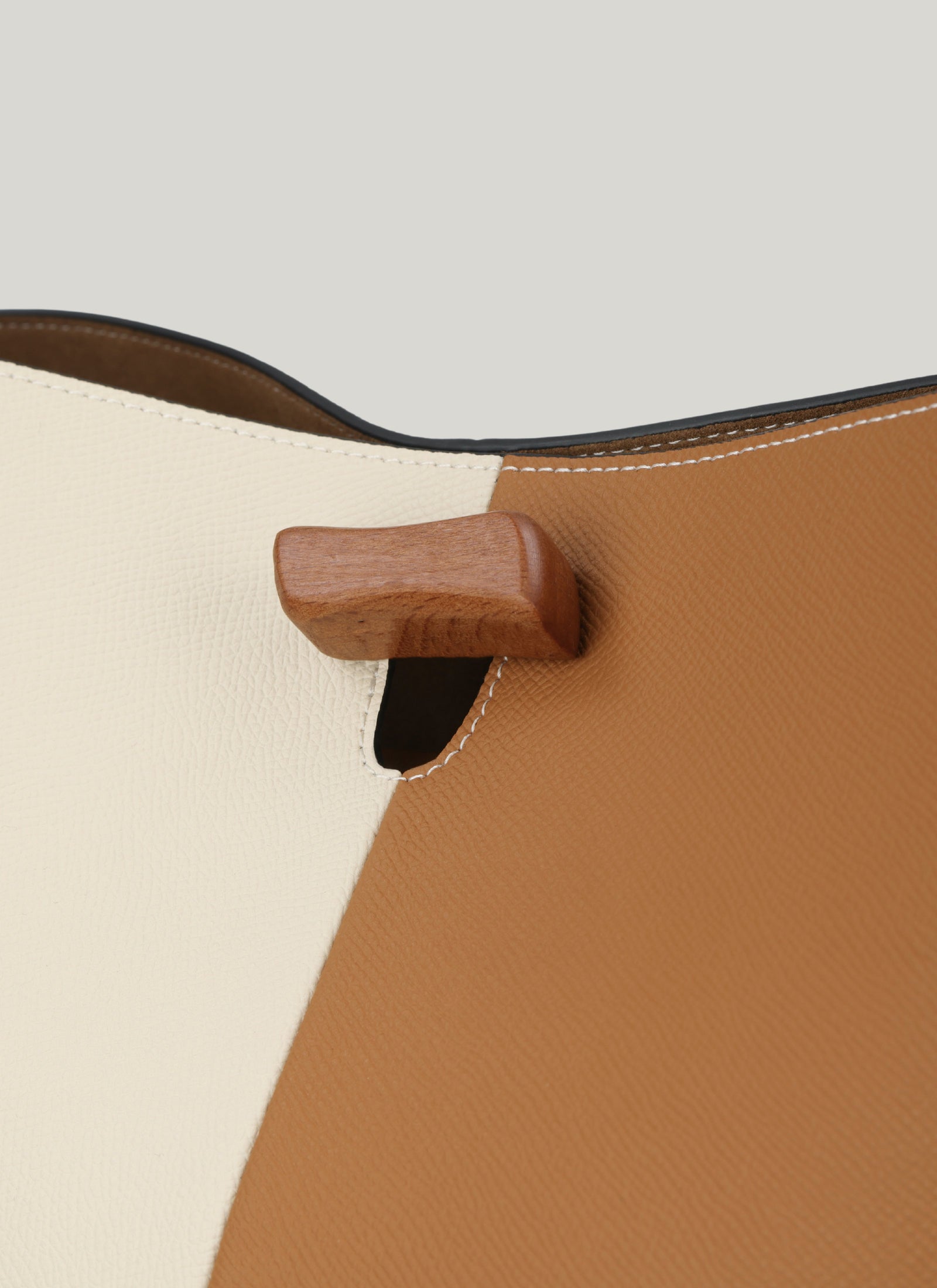 Gaia Bag - Camel & Latte | CULBIA