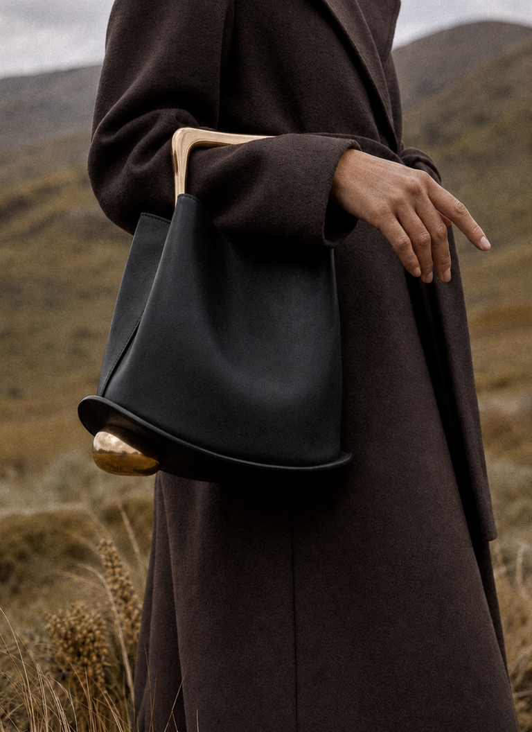 Ozzy Bag - Black & Gold