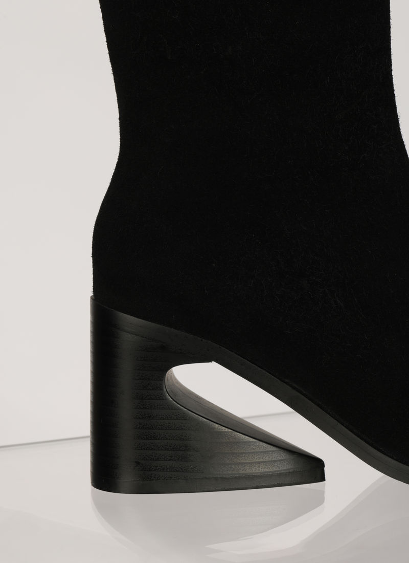 Maeve Boots - Black Duo