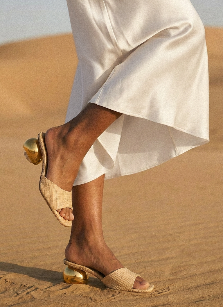 Noa Sandal - Raffia