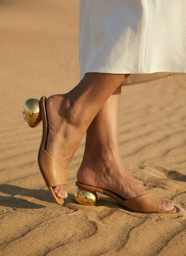 Noa Sandal - Camel