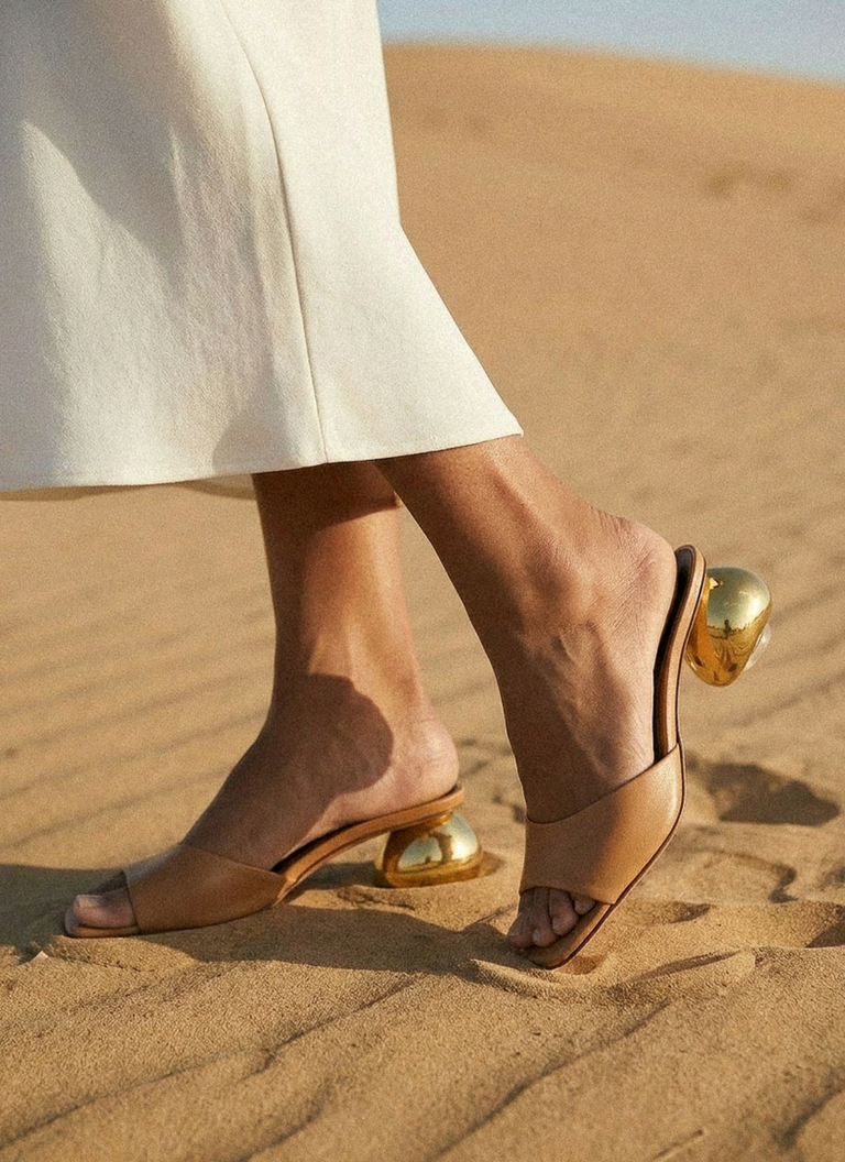Noa Sandal - Camel